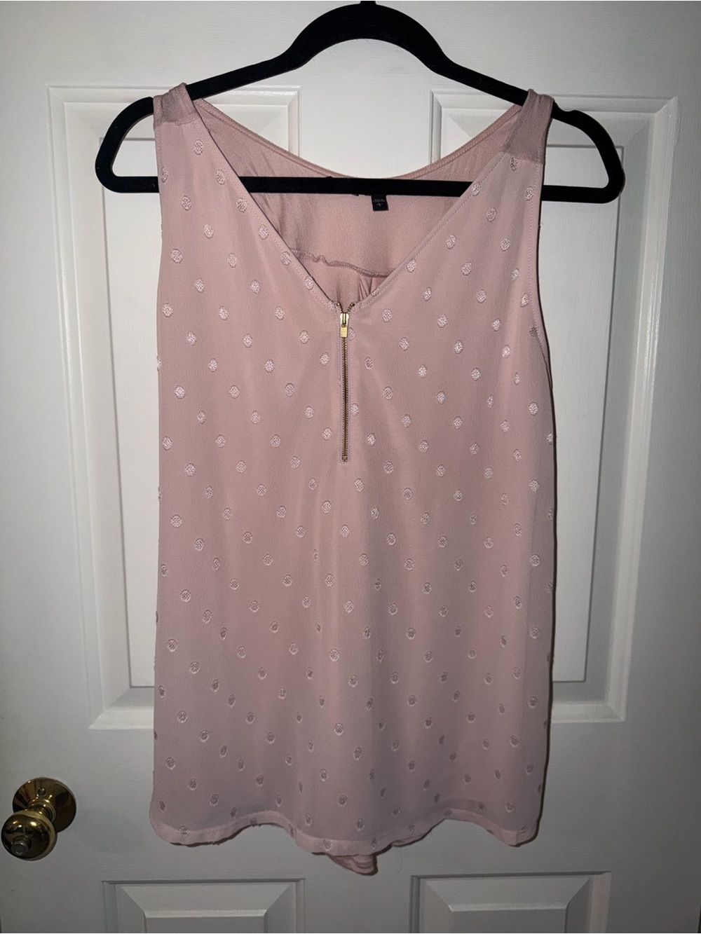 Sleeveless Pink V-Neck Zip Front Women’s Tank